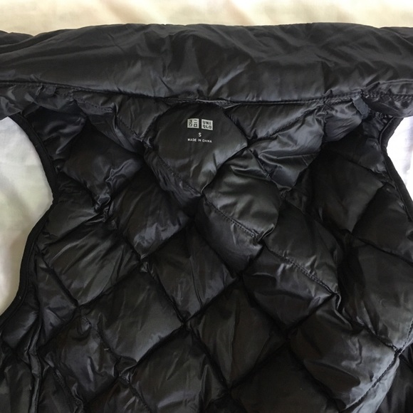 Uniqlo Ultra Light Down puffer vest - Picture 3 of 3